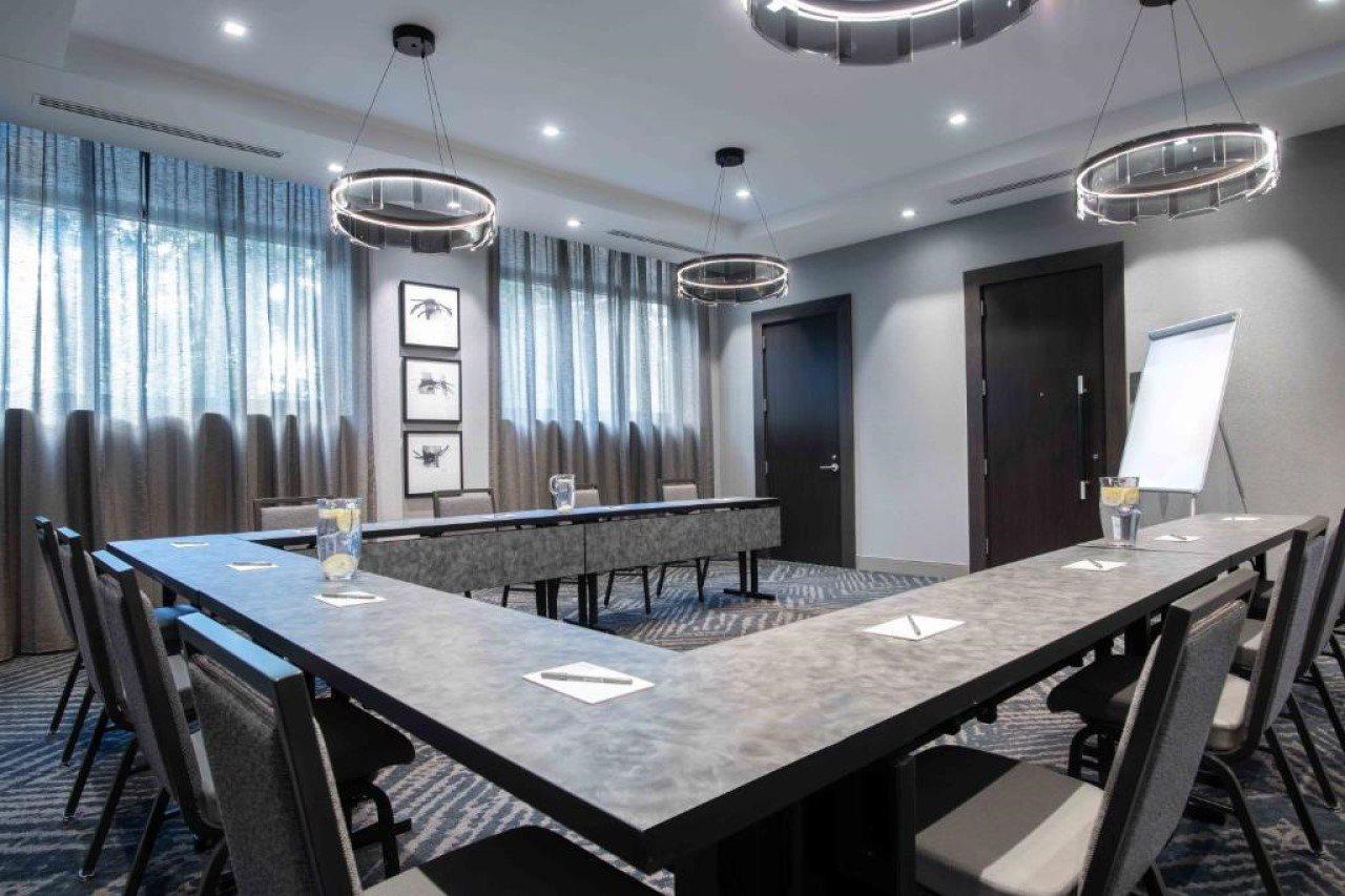 Staybridge Suites - Quincy By Ihg Экстерьер фото