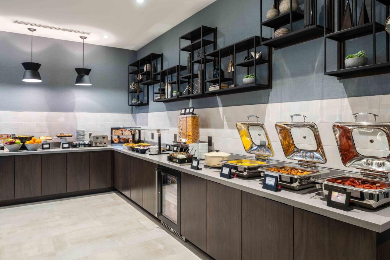 Staybridge Suites - Quincy By Ihg Экстерьер фото