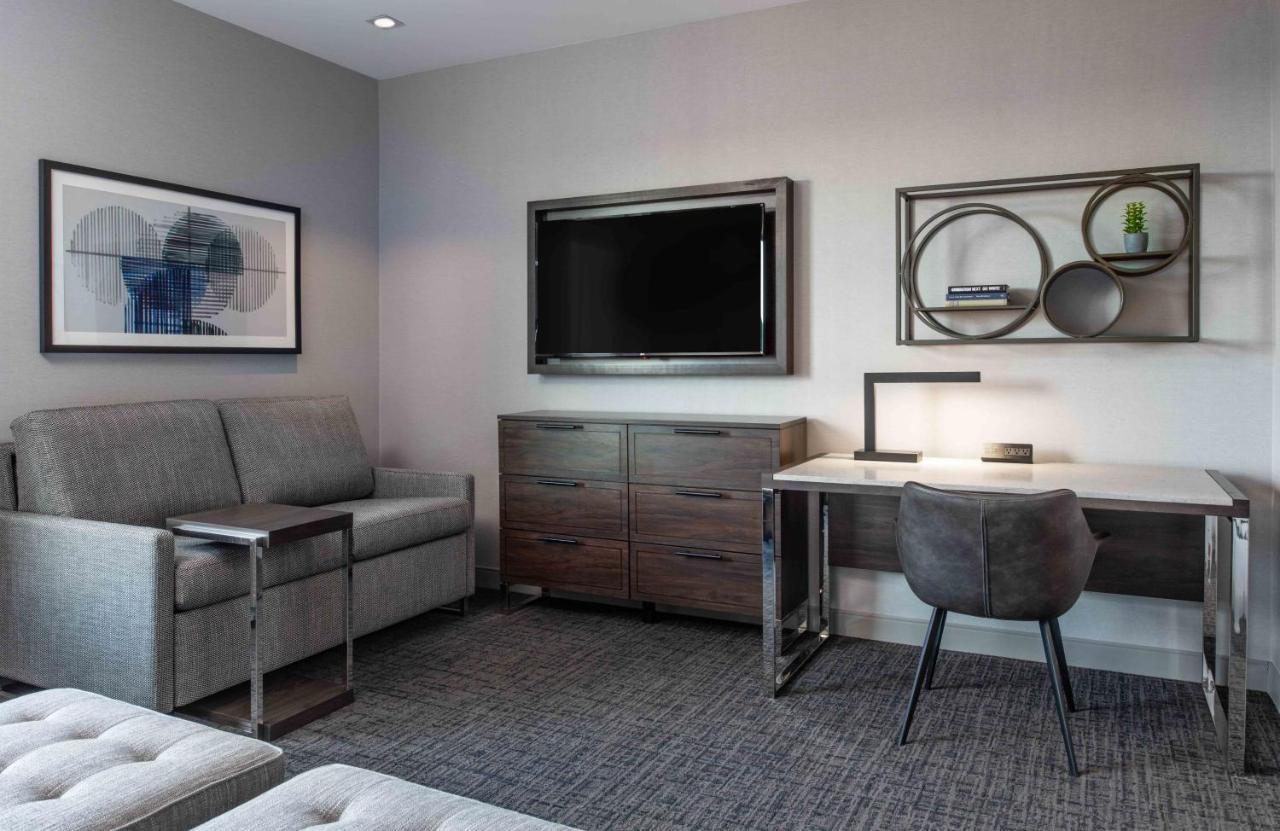 Staybridge Suites - Quincy By Ihg Экстерьер фото