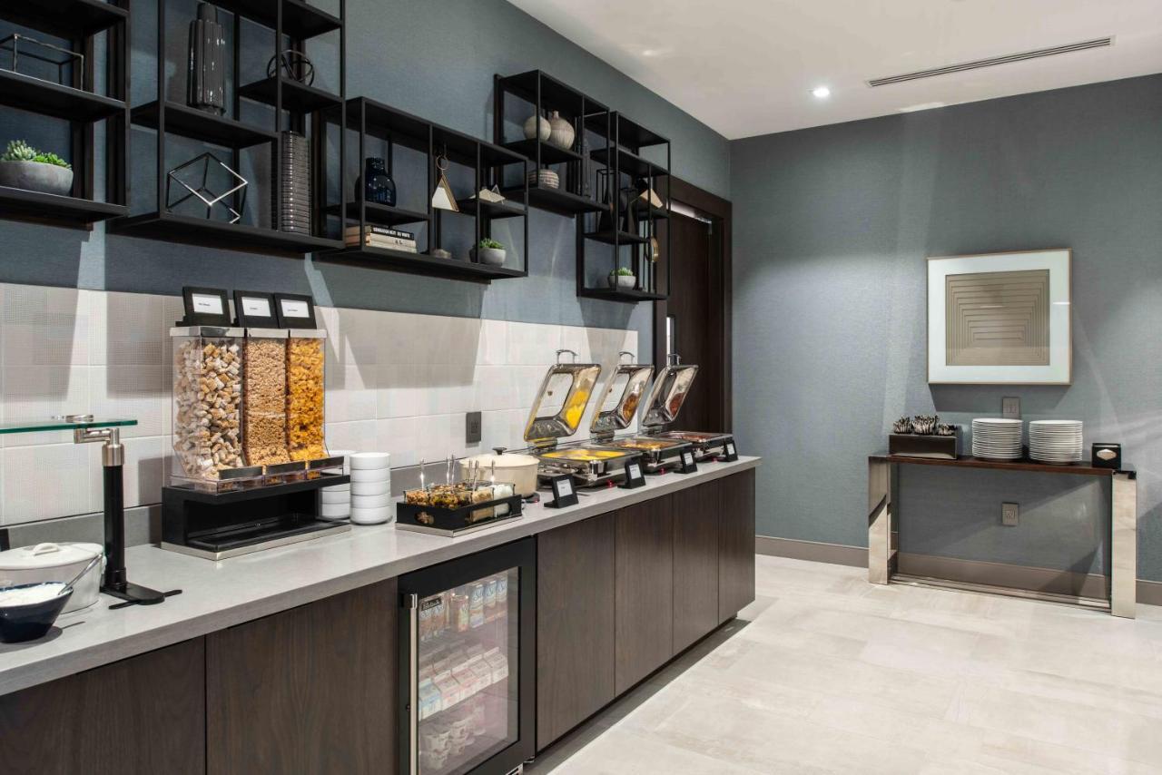 Staybridge Suites - Quincy By Ihg Экстерьер фото