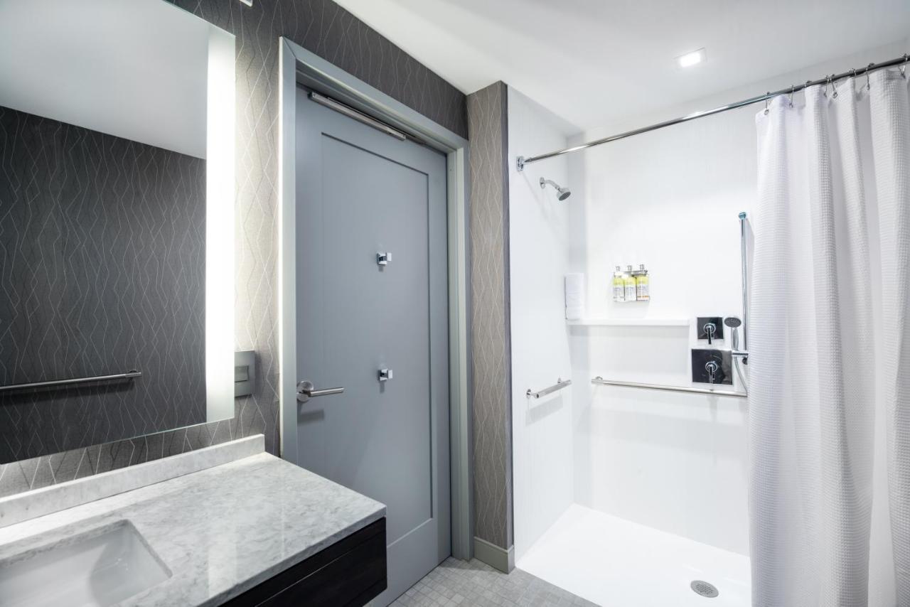 Staybridge Suites - Quincy By Ihg Экстерьер фото